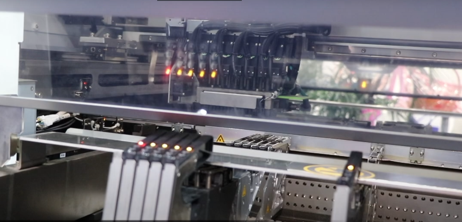 juki smt pick and place machine (3)