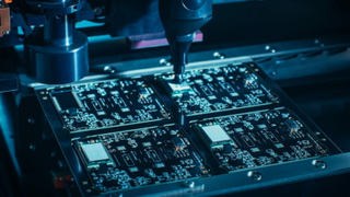 universal instruments smt line6.jpg