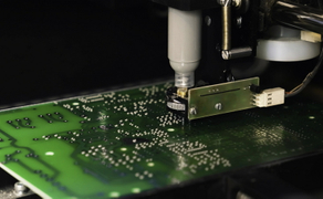 What Are The Advantages of Using An SMD Paste Printer in PCB Manufacturing2.jpg