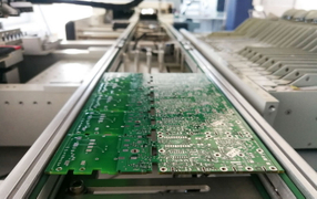 Why Is The SMT Reflow Oven Essential for PCB Manufacturing.jpg
