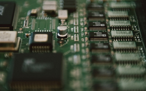 How Can A Small PCB Loader Streamline Your Manufacturing Process3.jpg